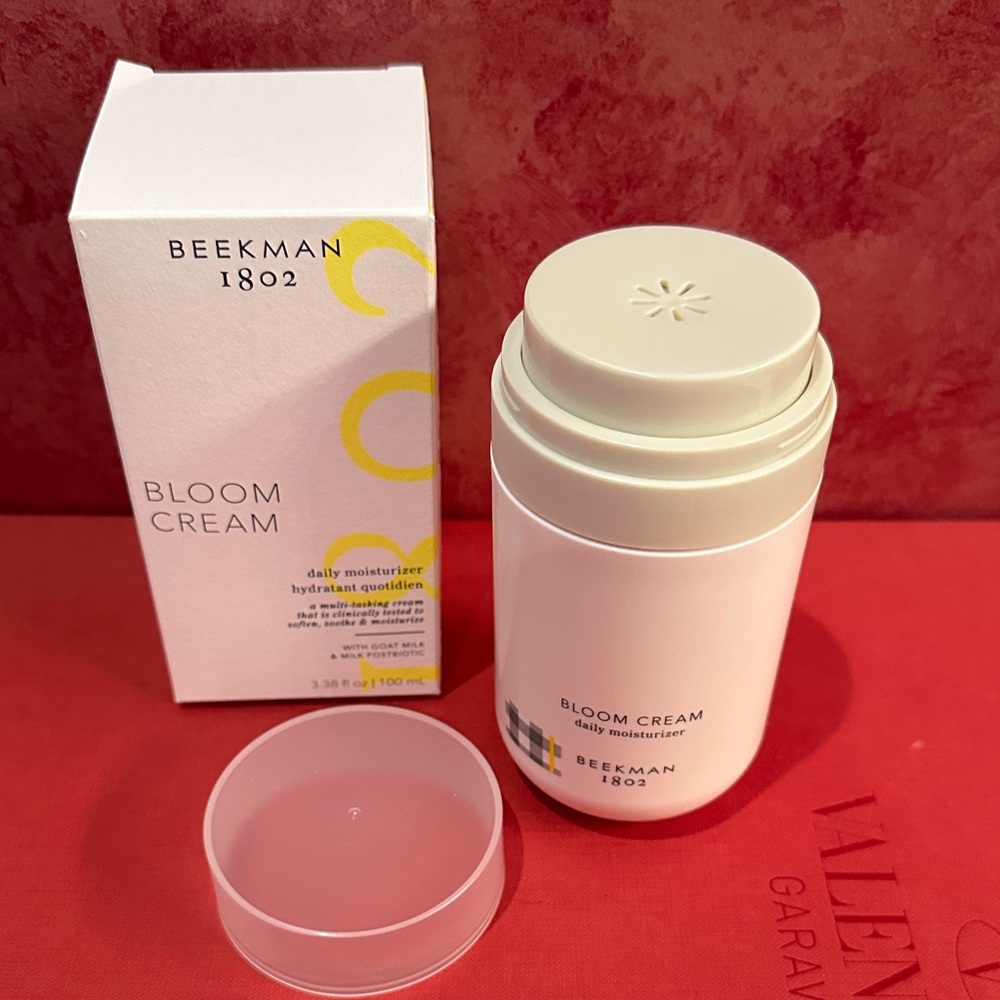 Beekman 1802 Bloom Cream Daily Moisturizer - White and Yellow , Large - Picture 2 of 3